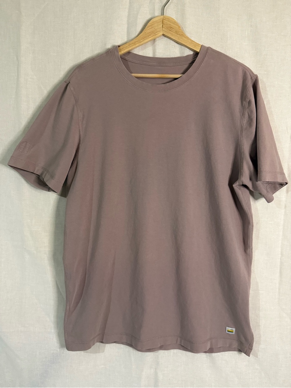 Vuori Strato Tech Tee Men's Large Bundle